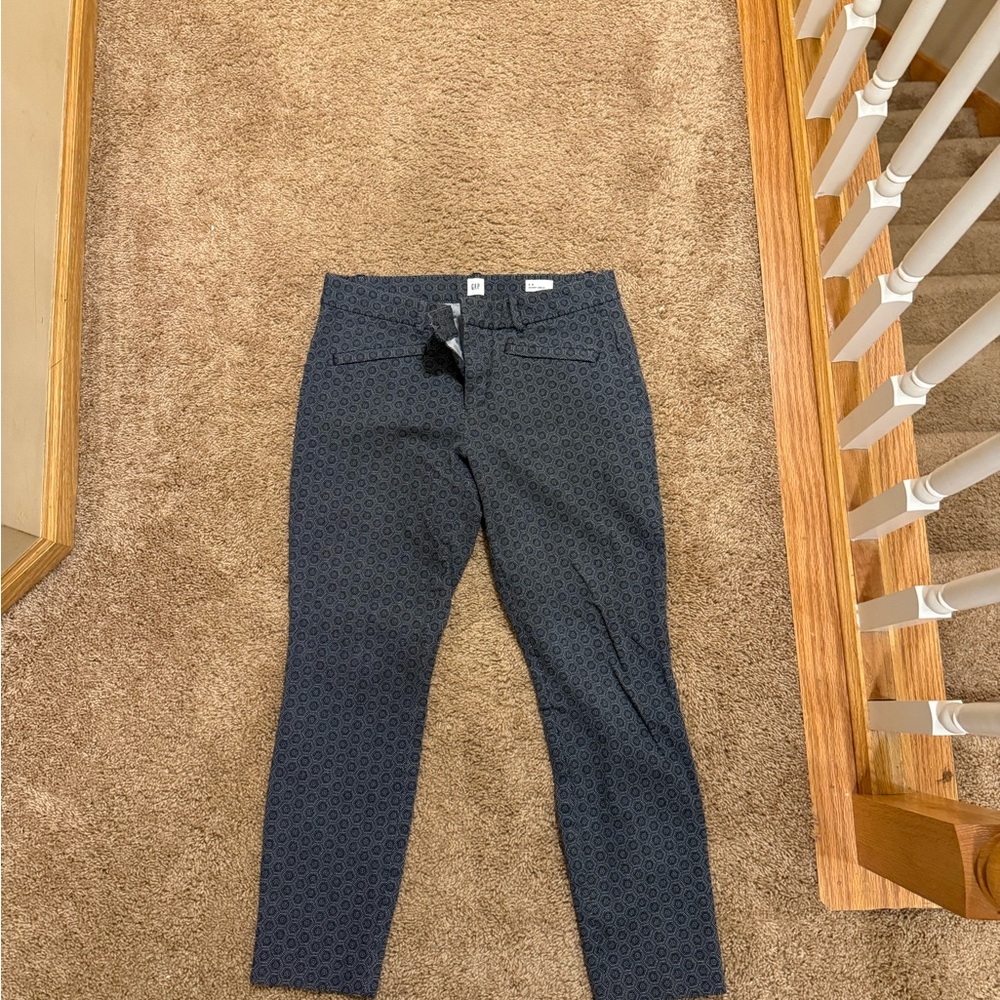 GAP Patterned Pixie Ankle Pants